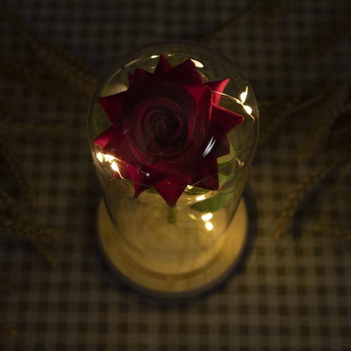 Rose Éternelle - Rouge Lumineuse