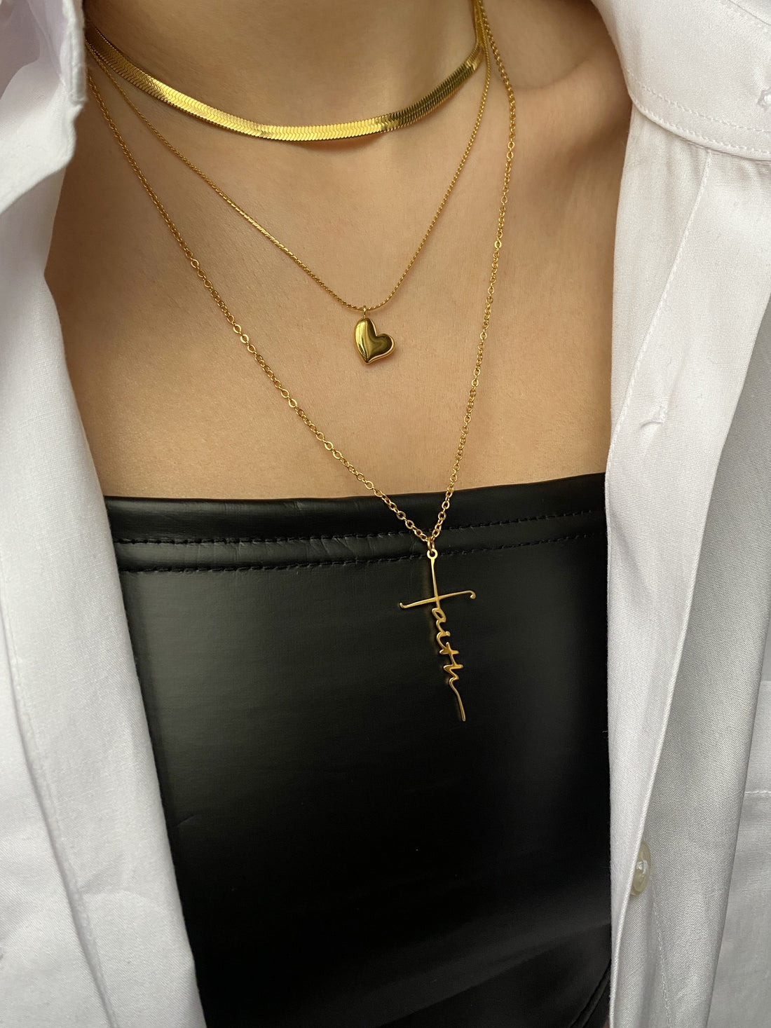 COLLIER CROIX FOI